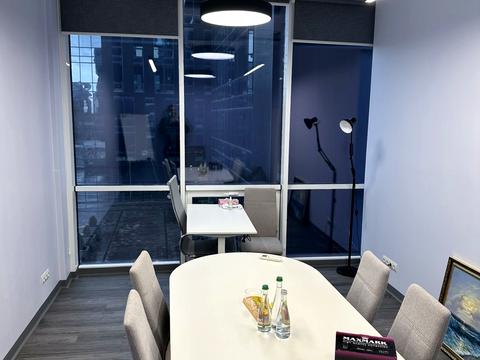 комерційна за адресою Товарна вул., 1