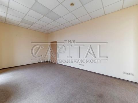 коммерческая по адресу Антоновича ул. (Горького), 33В