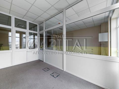 коммерческая по адресу Антоновича ул. (Горького), 33В