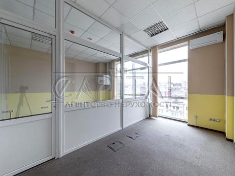 коммерческая по адресу Антоновича ул. (Горького), 33В