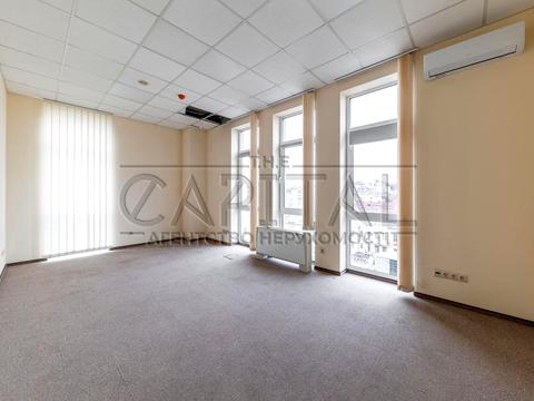 комерційна за адресою Антоновича, 33в