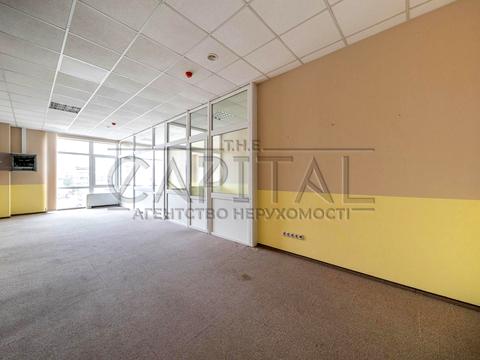 комерційна за адресою Антоновича, 33в