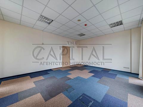 комерційна за адресою Антоновича, 33в