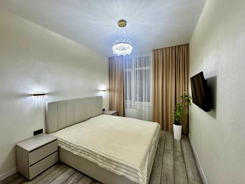 квартира по адресу Краснова ул., 1-В