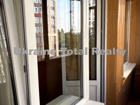 квартира по адресу Любомира Гузара просп. (Космонавта Комарова), 17-А