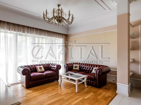 будинок за адресою вул. Зоряна