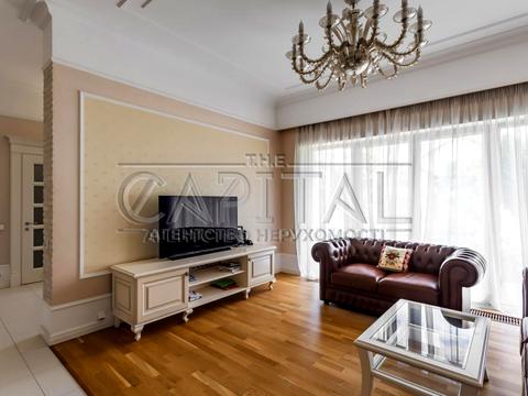 будинок за адресою вул. Зоряна