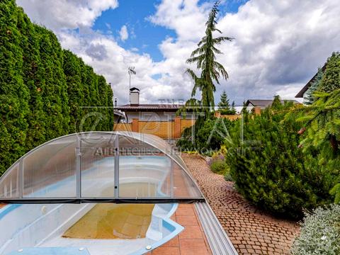 будинок за адресою вул. Зоряна