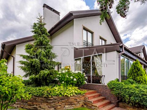 будинок за адресою вул. Зоряна