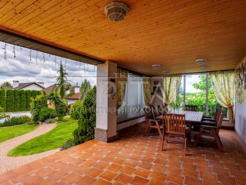 будинок за адресою вул. Зоряна