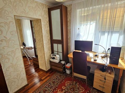 будинок за адресою Зоряна вул.