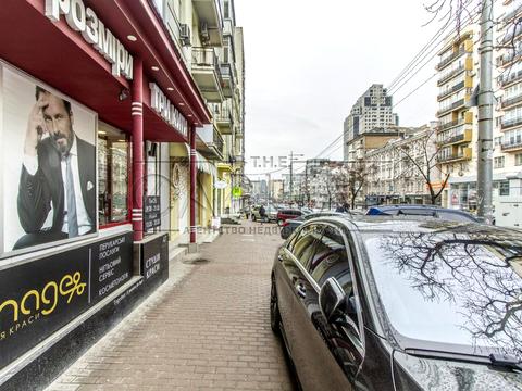 комерційна за адресою Велика Васильківська вул. (Червоноармійська), 47