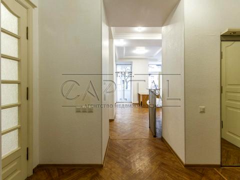 комерційна за адресою Велика Васильківська вул. (Червоноармійська), 47