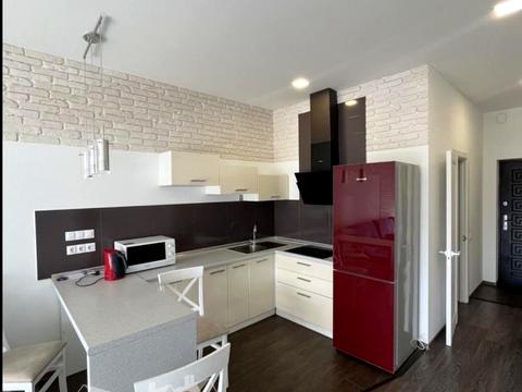 квартира за адресою В'ячеслава Чорновола вул., 11