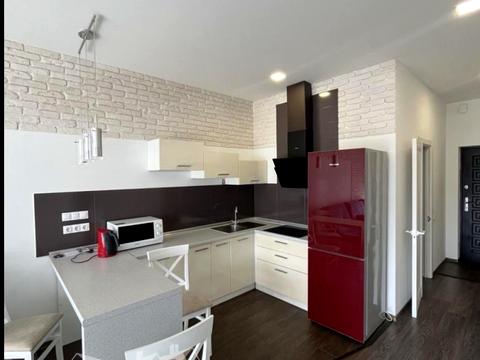 квартира за адресою В'ячеслава Чорновола вул., 11