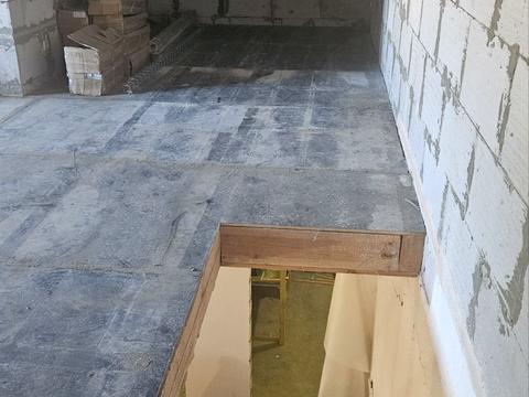 комерційна за адресою Олега Онікієнка вул., 6