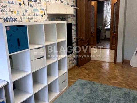 квартира за адресою Митрофана Довнар-Запольського вул., 2/20