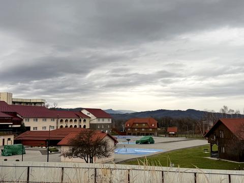 ділянка за адресою Озерна, 1