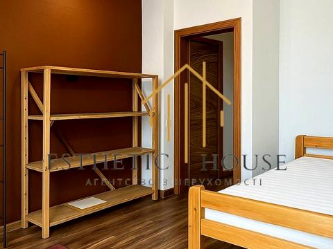 квартира за адресою Регенераторна вул., 4