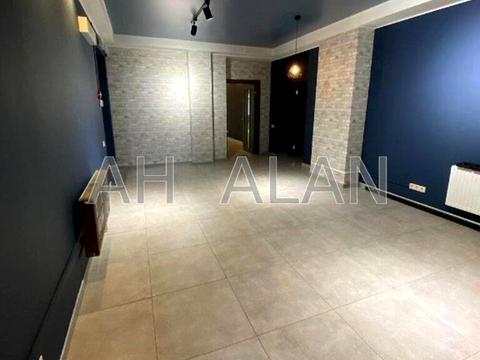 комерційна за адресою Борщагівська вул., 206