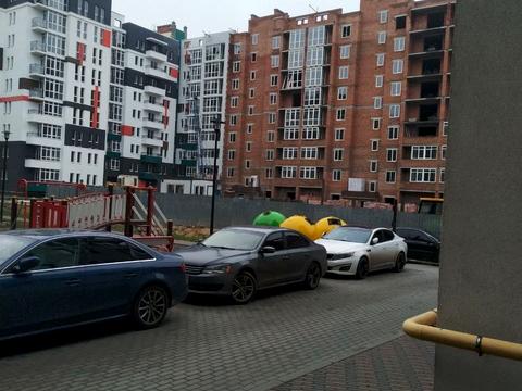 квартира за адресою Амосова вул., 4