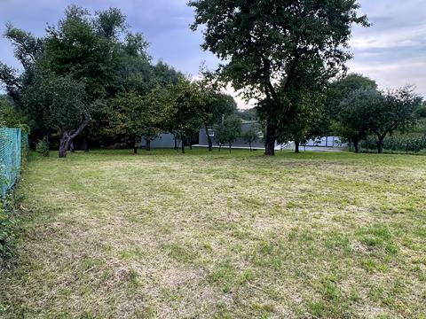 коммерческая по адресу Січова ул., 75