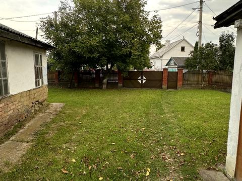 коммерческая по адресу Січова ул., 75