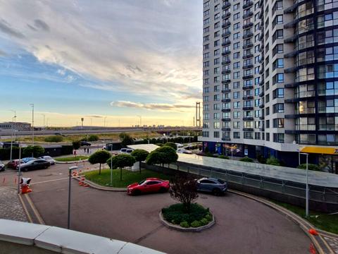 комерційна за адресою Зарічна вул., 1-Г