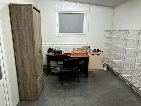 коммерческая по адресу Січова ул., 75