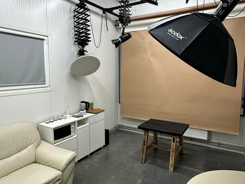 коммерческая по адресу Січова ул., 75