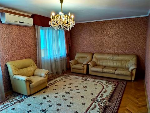 квартира за адресою Драгоманова вул., 12