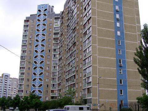 квартира за адресою Драгоманова вул., 12