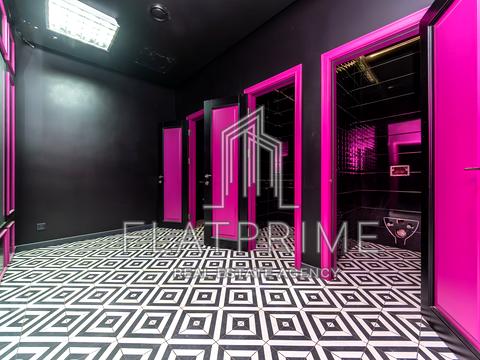 комерційна за адресою Басейна вул., 2