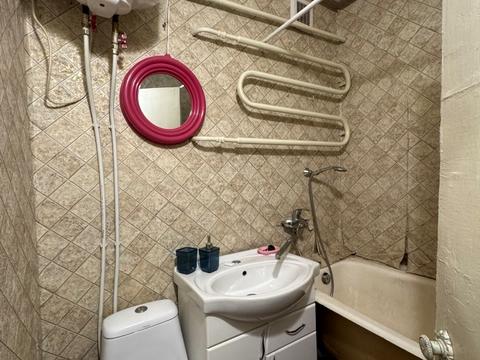 квартира за адресою Салютна вул., 9