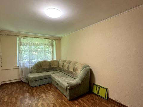 квартира за адресою Салютна вул., 9