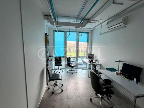 комерційна за адресою Соборності просп. (Возз'єднання), 30-А