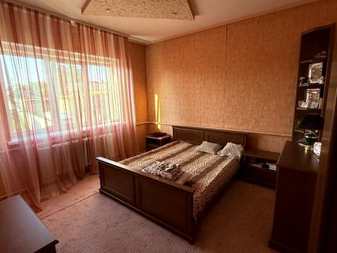 дом по адресу Людмилы Гинзбург пер. (Щорса)