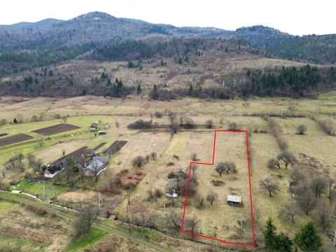 ділянка за адресою с. Довге, 