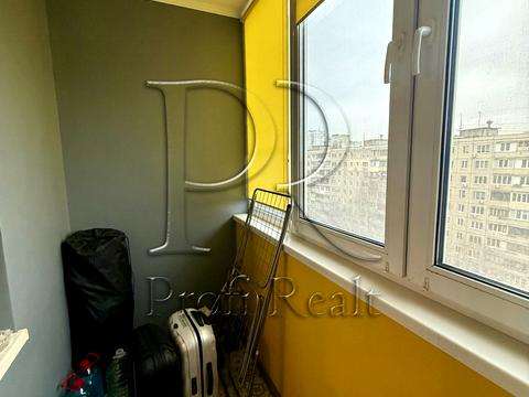 квартира за адресою Гната Юри вул., 4