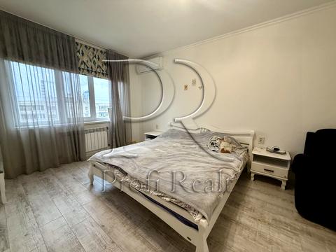 квартира за адресою Гната Юри вул., 4