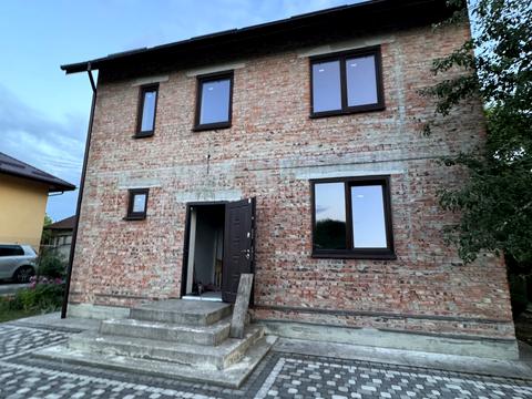 будинок за адресою Героїв Майдану вул. (1 Листопада)