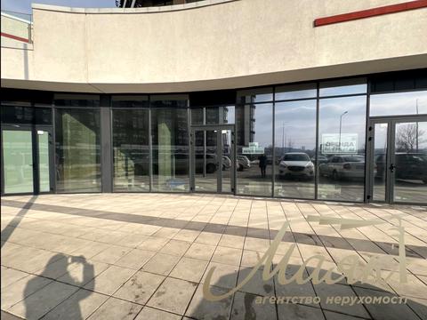 комерційна за адресою Київ, Дніпровська набережна вул., 4