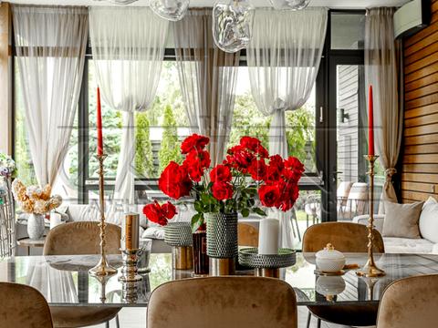 дом по адресу  ул.