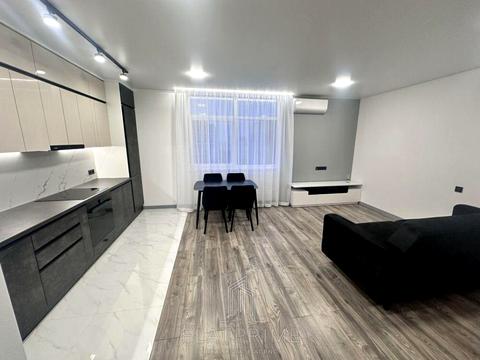 квартира за адресою Олександра Олеся вул., 1