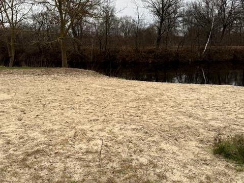 участок по адресу Озёрная ул., 7