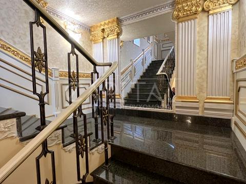 коммерческая по адресу Евгения Чикаленко ул. (Пушкінська), 32В