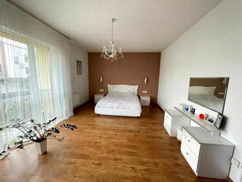 будинок за адресою Щаслива вул.