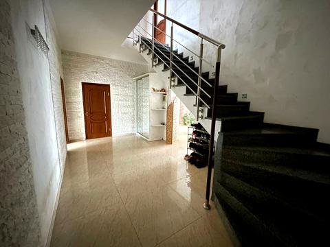 будинок за адресою Щаслива вул.