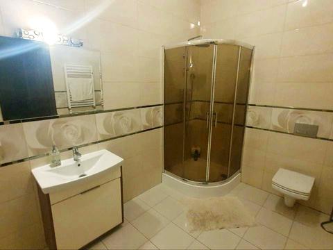 будинок за адресою Щаслива вул.