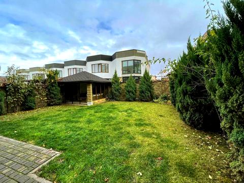 будинок за адресою Щаслива вул.